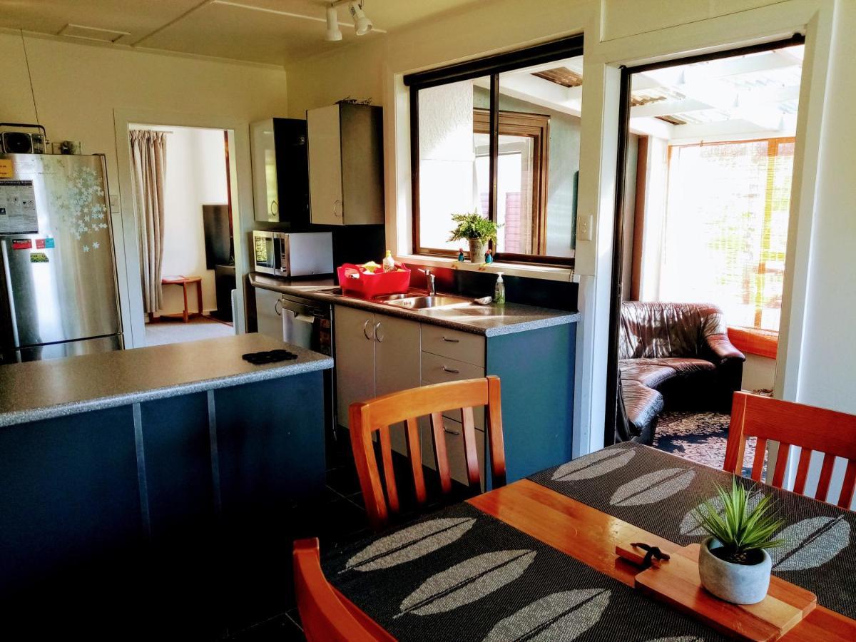 Hot Tub At Pukeko Cottage ジェラルディン エクステリア 写真